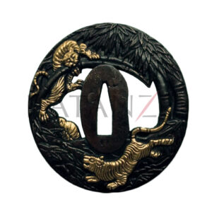 Tsuba "Tora Tatakai"